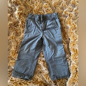 Baby Gap Baby boys grey straight leg pants in size 18-24 months